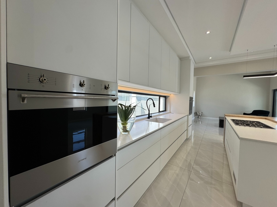 3 Bedroom Property for Sale in Sandown Western Cape